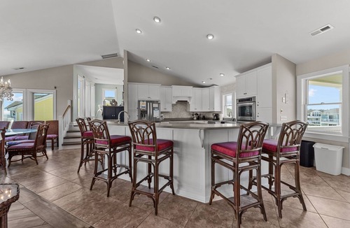 Duck House | Plush home with private pool, designed for large families to enjoy each other with room for privacy