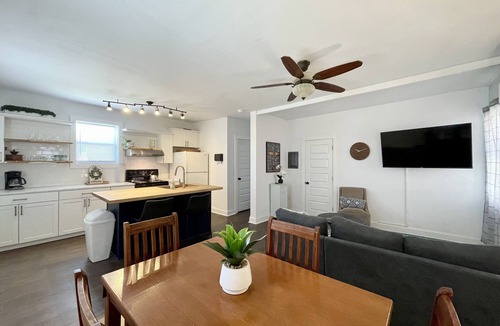 New Bern House | Point on Pollock - Brewery Row - Brim of Downtown