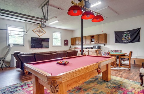 Westover House | Pool & Game Room: Family Retreat in Fayetteville