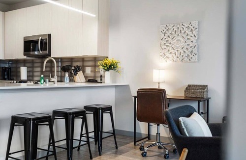 Madison Apartment | Poolside Apt with Garage & In-Unit Laundry