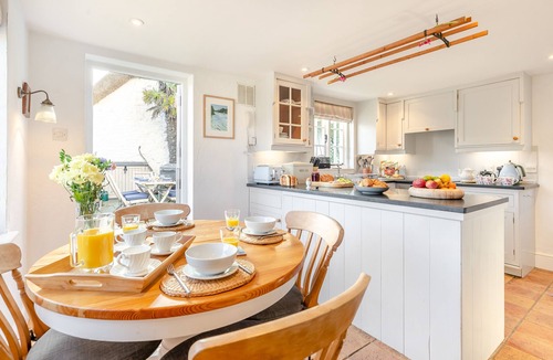 Helford House | Popigale Cottage - Two Bedroom House, Sleeps 4