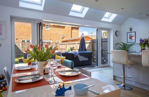 Sway House | Popsy Cottage