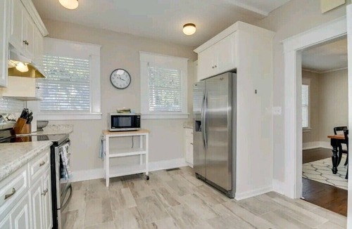 Augusta House | Porchside Manor