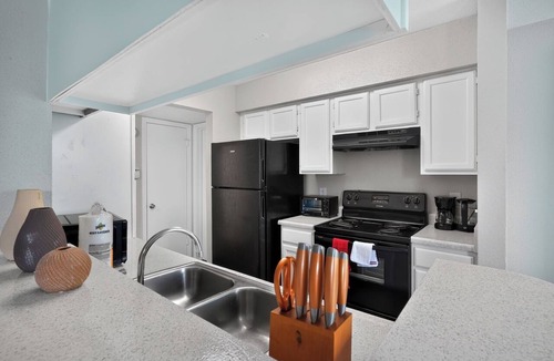 Antioch Apartment | Preakness: Ideal for Work or Play