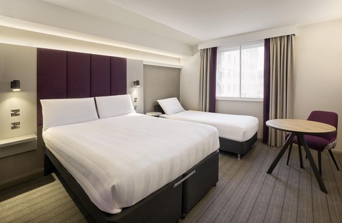 Hemel Hempstead Hotel | Premier Inn Hemel Hempstead Central