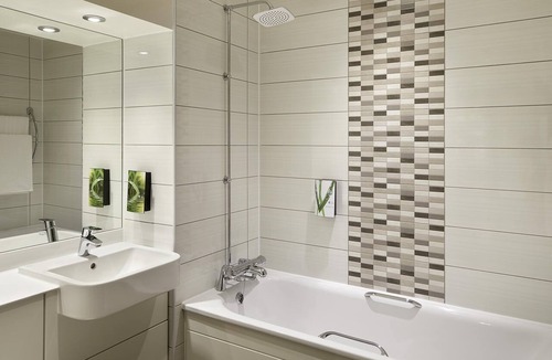 Wolverhampton Hotel | Premier Inn Wolverhampton North