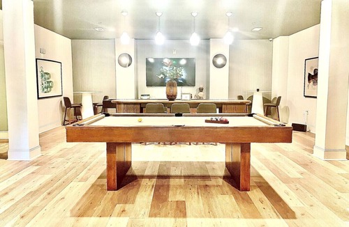 Cary House | Premium Lakeside Living