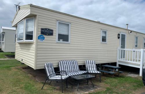 Gronant Resort | Presthaven sands 8 berth caravan Prestatyn North Wales Rhyl Talacre pool beach