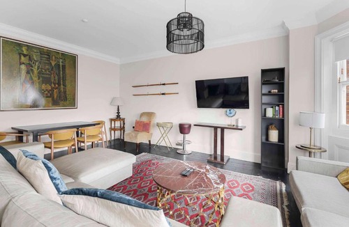 Brompton & Hans Town Apartment | Prime Knightsbridge 4BR Close to Harrods