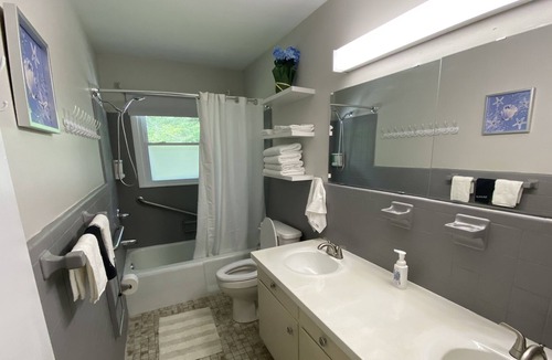 Cary House | Prime Location inside RTP & close to everything.