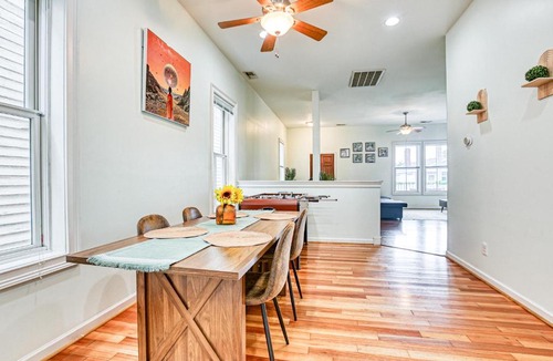 Metropolitan Apartment | Prime Location - Stylish 2BR Minutes to Downtown