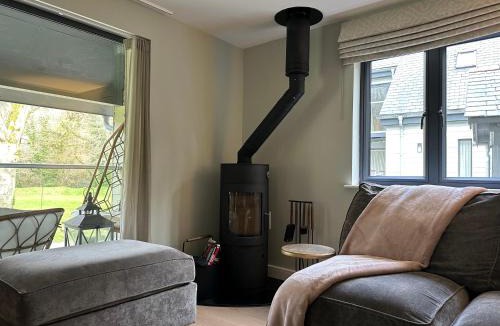 Bodmin House | Primrose