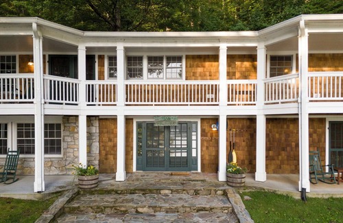 Cullowhee House | Private and Secluded Lake Glenville Waterfront Luxury Home
