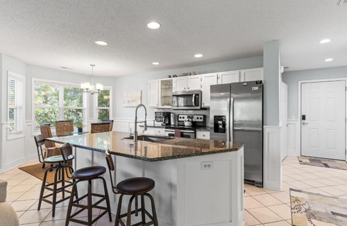 St. James House | Private Balcony! Short Drive to Beach, Pool Access