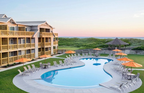 Duck House | Private Beach Access | Access to 2 Pools + more