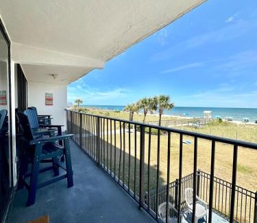 Wilmington Beach House | Private Carolina Beach Retreat with Ocean Views!