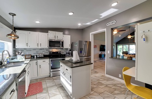 New Concord House | Private Dock w/Boat Lift! Kentucky Lake Escape
