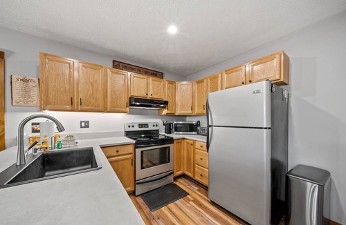 Zionville House | PRIVATE GETAWAY IN GATED COMMUNITY