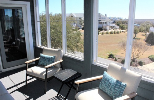 Manteo House | Private Home | Dock Space | Two Bikes | Screened Porch