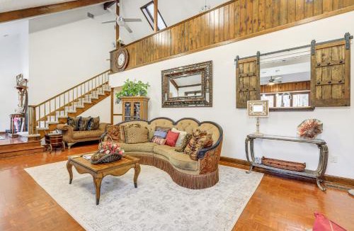 Graham House | Private Hot Tub & Sauna: Georgia Nature Retreat!