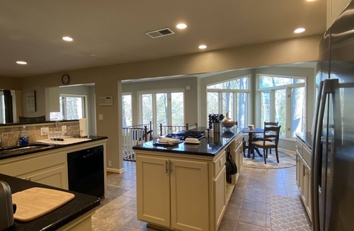 Hickory House | Private Lakefront Exec Home: Ollie's Hideaway: 4BR, 3.5 Ba