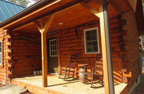 Fletcher Cabin | Private log cabin on 3.5 acres