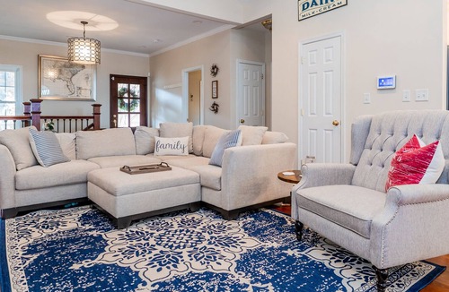Wise House | Private Luxury Home and Dock on Main Lake!