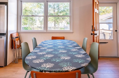 Tranquil Harbour House | Private Mid-Century Modern Home - Fall Specials