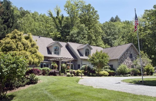 Andrews House | Private Mountain Estate
