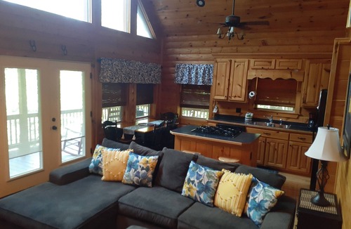 Andrews Cabin | Private Mountain Hideaway