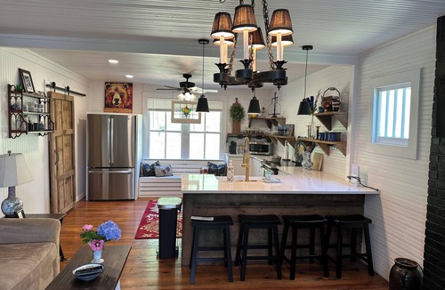 Green Mountain Cottage | Private mountain cottage on 50 pristine acres in the Blue Ridge Mountains