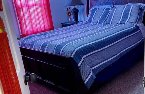 Gastonia Resort | Private room ∙ 2 guests