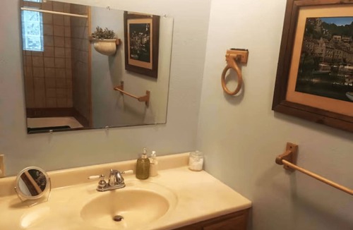 Bryson City Resort | Private room ∙ 2 guests