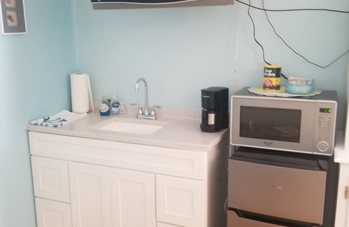 Kings Grant House | Private Room Minutes away from the beach and downtown.