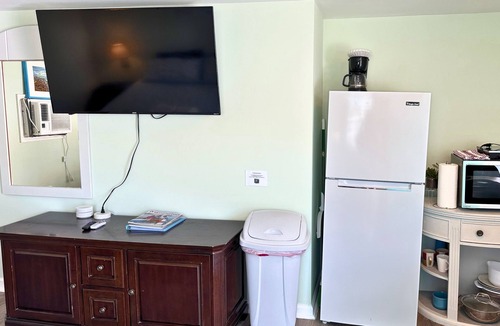 Carolina Beach Apartment | Private studio next to Ocean Beach Side Stay #22