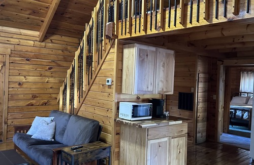 L'Anse Cabin | Private Upper Peninsula River Cabin/Sleeps 6/Fishing/Hiking & Relaxing
