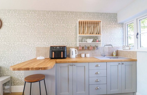 Moddershall Cottage | Prospect Cottage