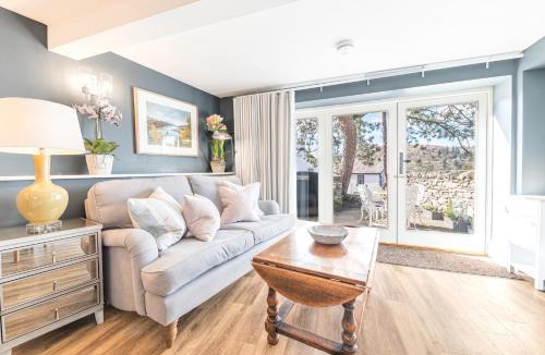 Ambleside Apartment | Prospect Cottage Studio