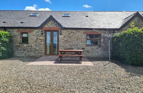 Whitland House | Puffin Cottage, Llanboidy