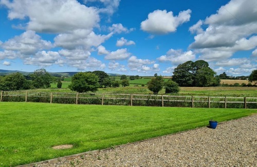 Whitland House | Puffin Cottage, Llanboidy