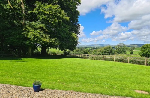 Whitland House | Puffin Cottage, Llanboidy