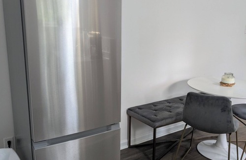 Hidden Valley House | Quaint, comfortable, fully equipped 1 bedroom, 1 bath unit centrally located!