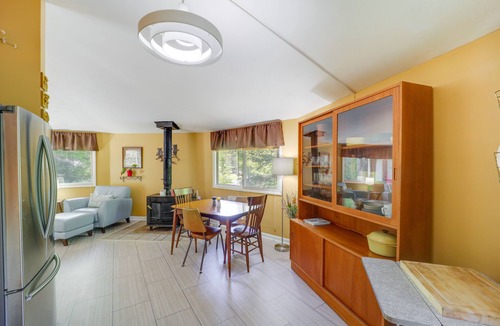 Mill Ridge Cabin | Quaint Vacation Rental w/Porch in Banner Elk!