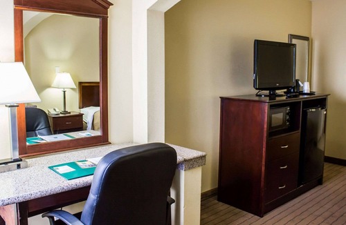 Fuquay-Varina Hotel | Quality Inn Fuquay Varina East