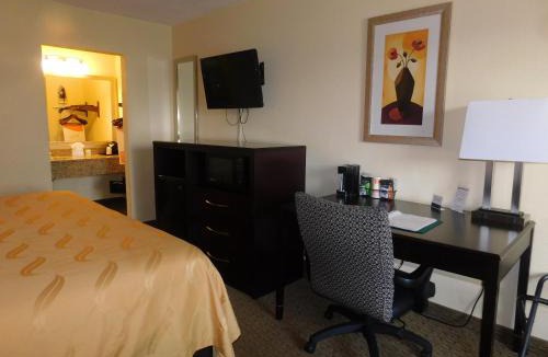 Arlington Hotel | Quality Inn Jonesville I-77