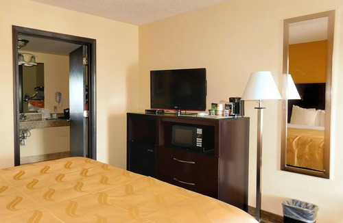 Arlington Hotel | Quality Inn Jonesville I-77