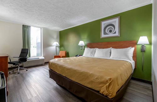 Roxboro Hotel | Quality Inn - Roxboro South