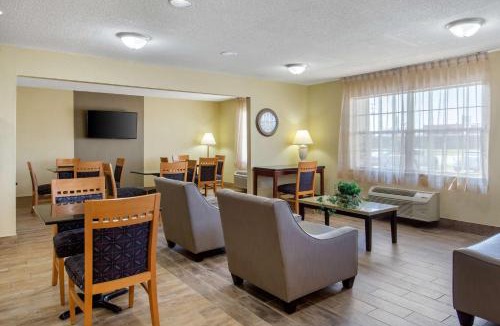 Williamston Hotel | Quality Inn Williamston