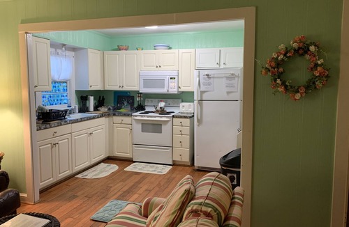 Kitty Hawk Cottage | Queen Anne's Revenge At The Beach 3 Bedroom Cottage by RedAwning