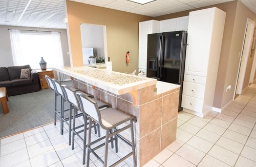 Westlake Corner House | Quiet Cove-Hot Tub l Dock| Kayak| Fire Pit l Grill